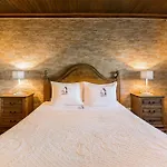 Casa Mont'santo With Balcony & Terrace 4*