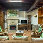 Casa Mont'santo With Balcony & Terrace