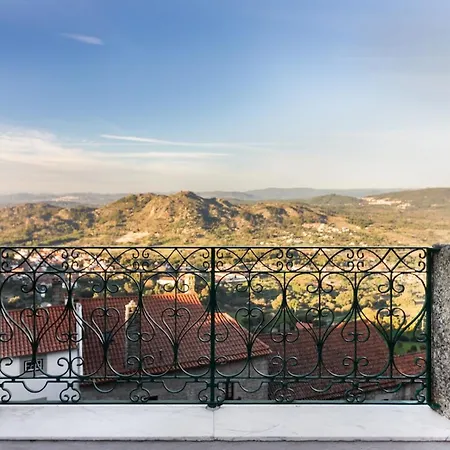 בית הארחה Casa Mont'santo With Balcony & Terrace מונסנטו