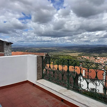 בית הארחה Casa Mont'santo With Balcony & Terrace מונסנטו
